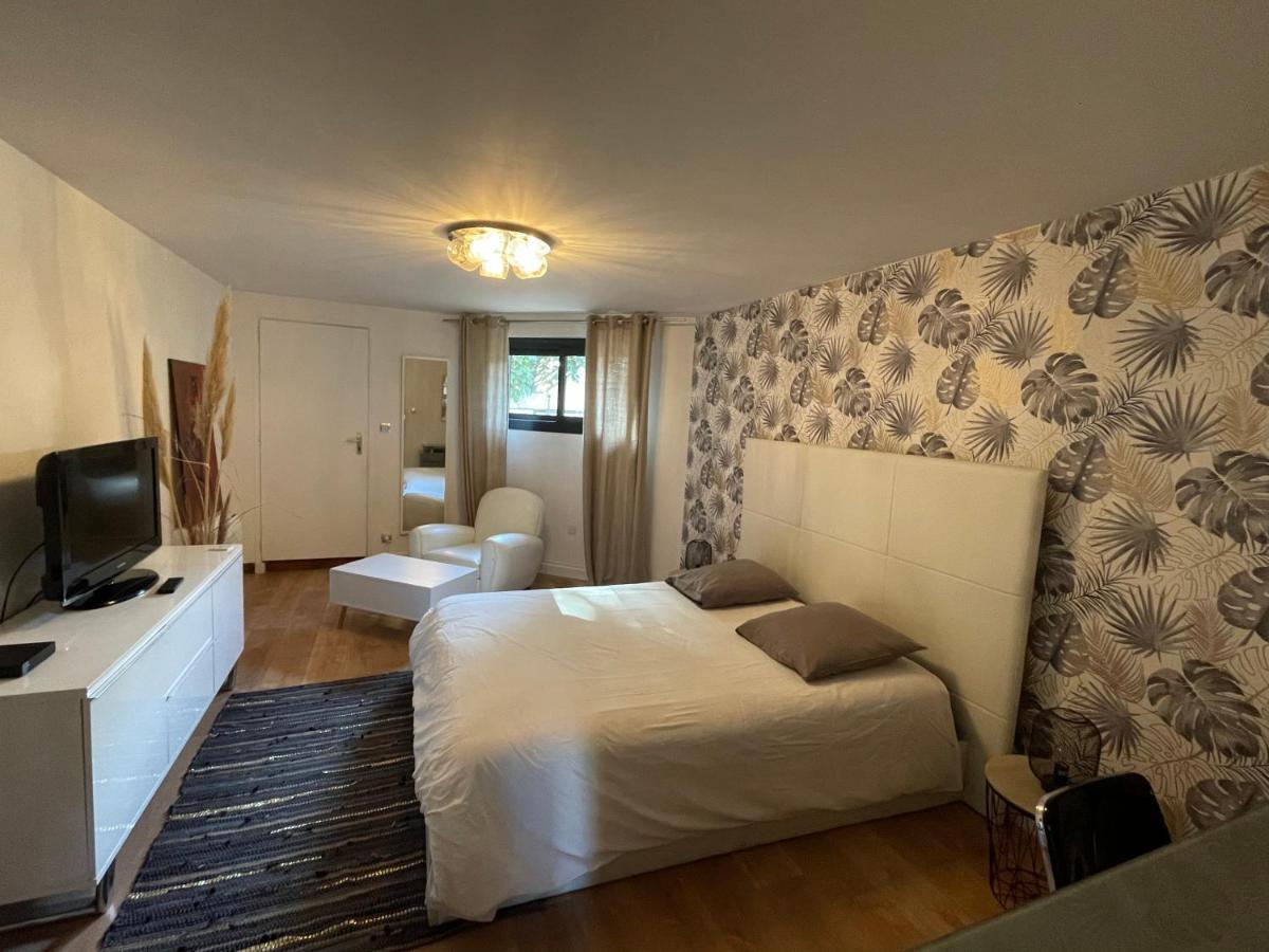 Bed and Breakfast Ty Logis Montrabe Exteriér fotografie
